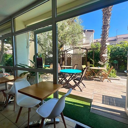 Hotel Les Grenadines Agde Exterior photo