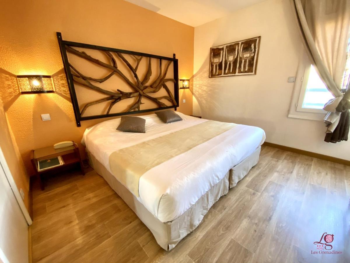 Hotel Les Grenadines Agde Exterior photo