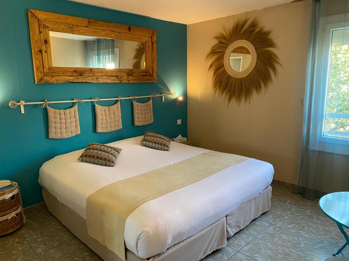 Hotel Les Grenadines Agde Exterior photo
