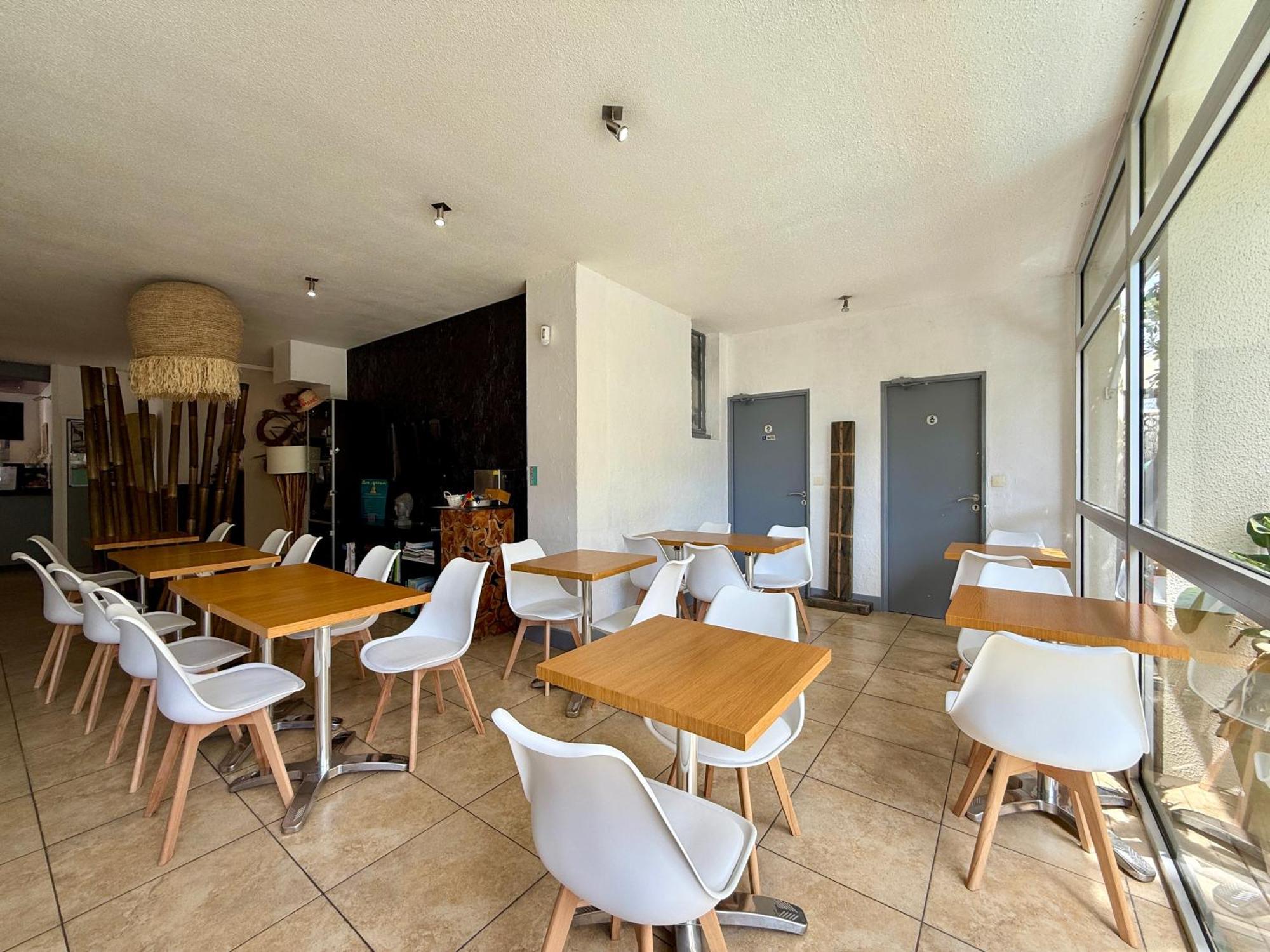 Hotel Les Grenadines Agde Exterior photo