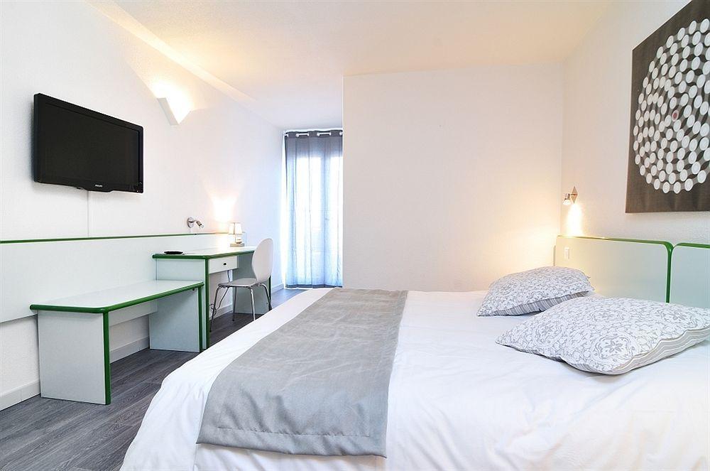Hotel Les Grenadines Agde Exterior photo