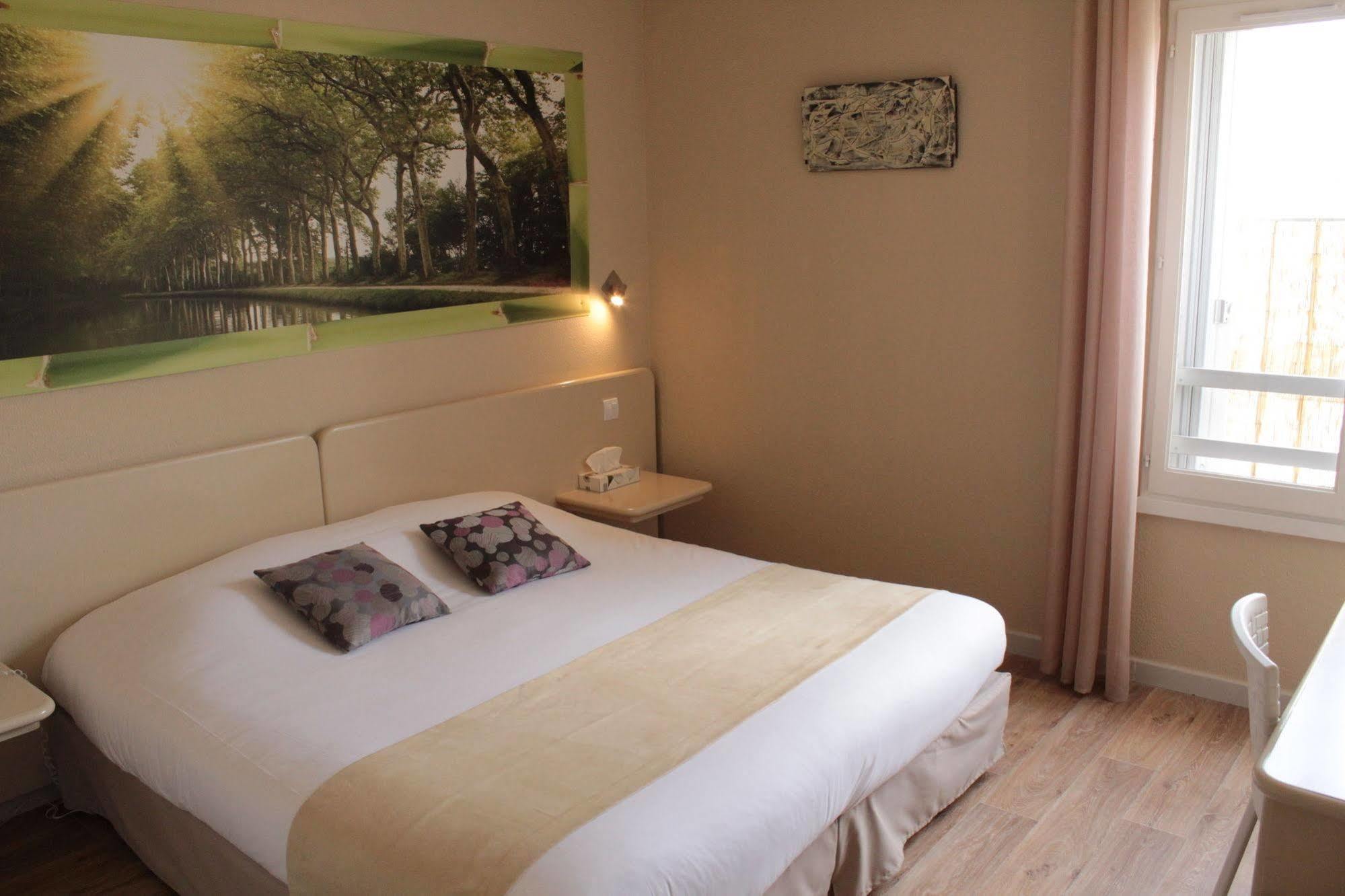 Hotel Les Grenadines Agde Exterior photo